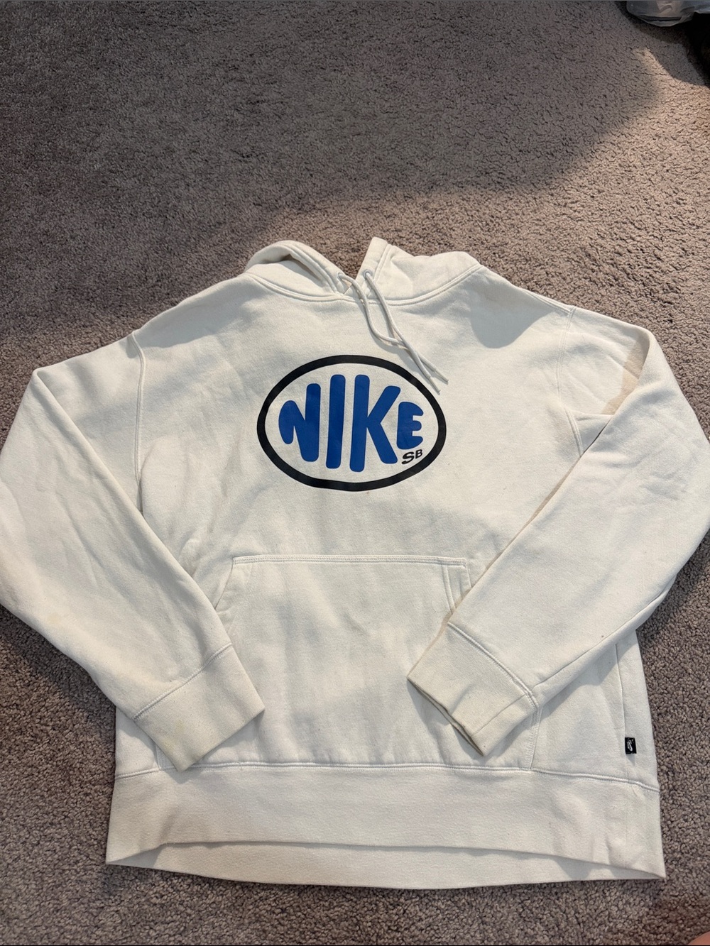 NIKE skateboarding white hoodie
